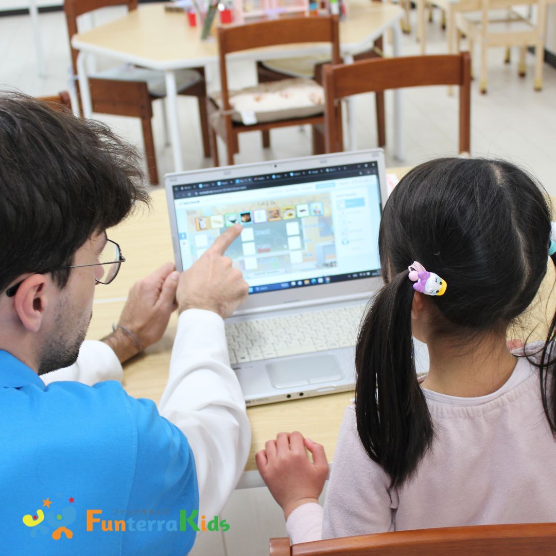 明るいFunterraKidsの教室